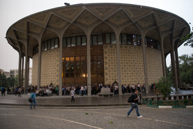 تهران در طوفان 